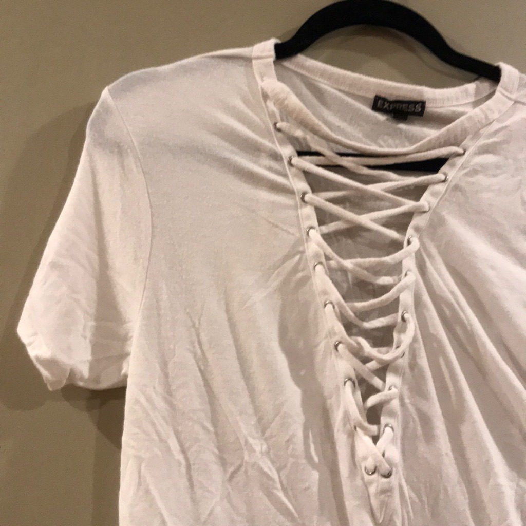 Express String Front Top